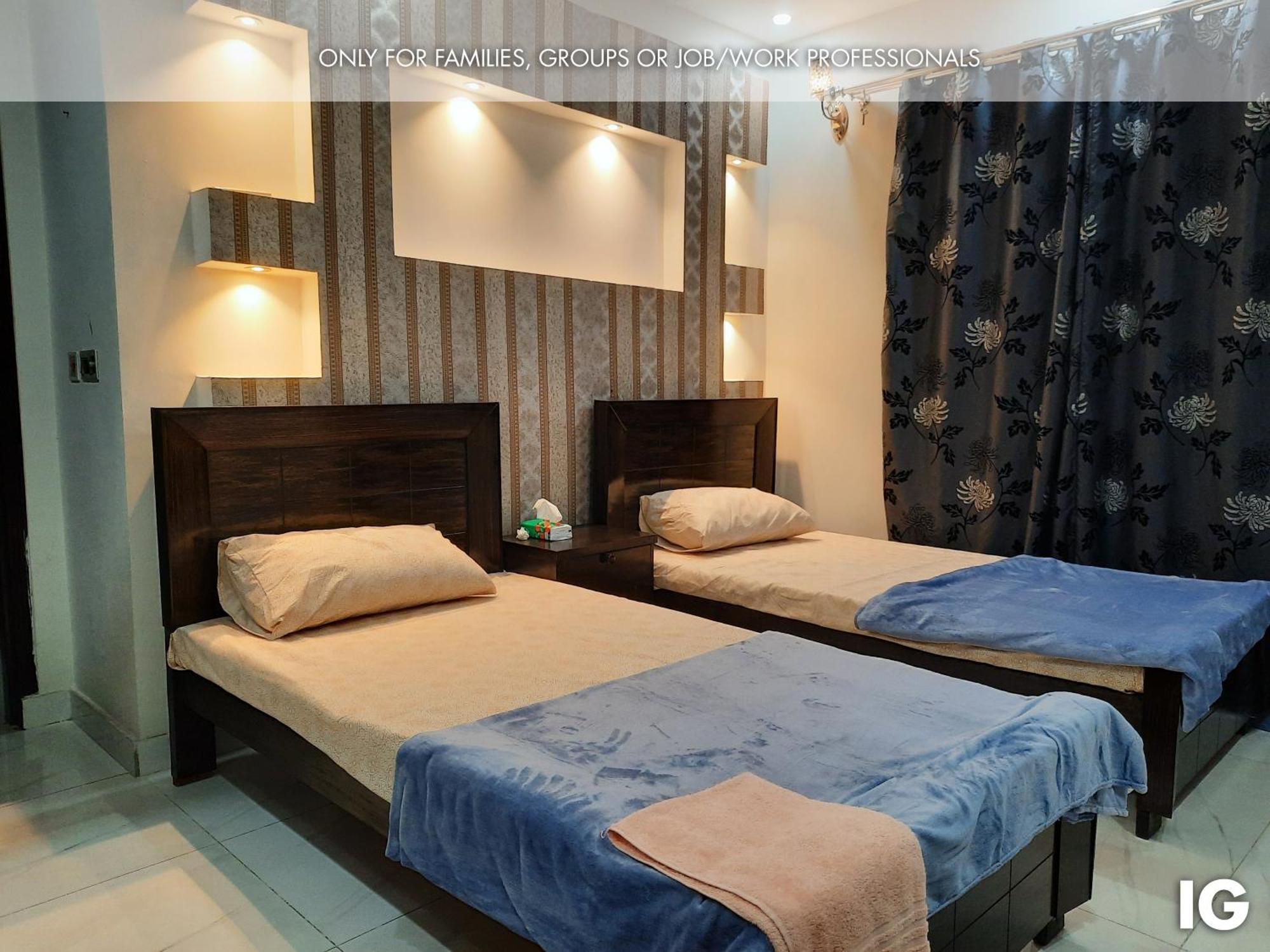 3 Bedroom Furnished Holiday Home Near Valencia Town, Lake City & Ring Road Lahore Extérieur photo